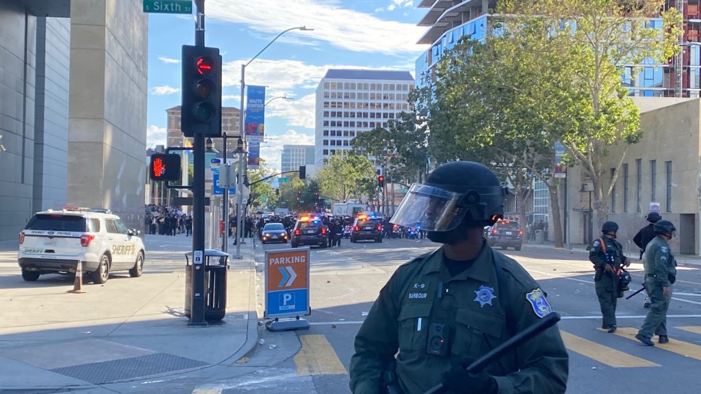 Protesters marched from San Jose City Hall to Highway 101 on May 29, 2020 after Minneapolis police officer Derek Chauvin killed George Floyd, an unarmed black man. File photo by Katie Lauer.