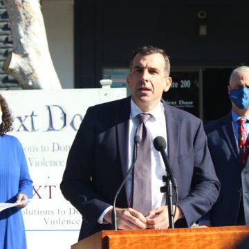 Personas sin hogar, policía y tizón: el alcalde de San José comparte prioridades presupuestarias
