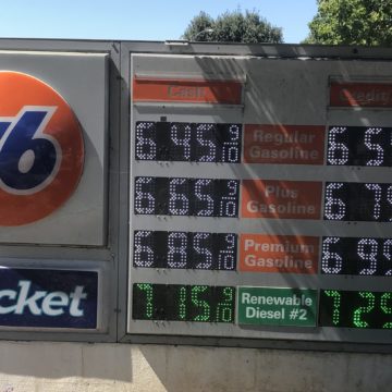 High gas prices have San Jose commuters seeing red