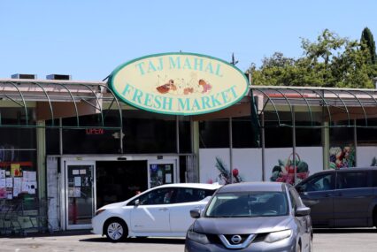 Entrance to Taj Mahal Fresh Market