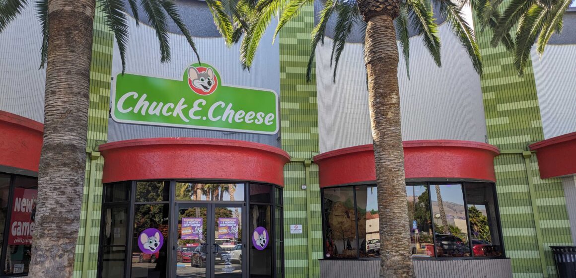 Chuck E. Cheese Fact Brief: Is San Jose home to the first ever Chuck E. Cheese location?