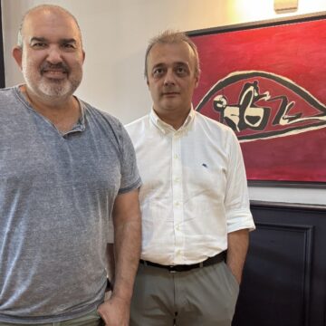 Meyhouse - cropped Two men stand inside a restaurant in Sunnyvale, California