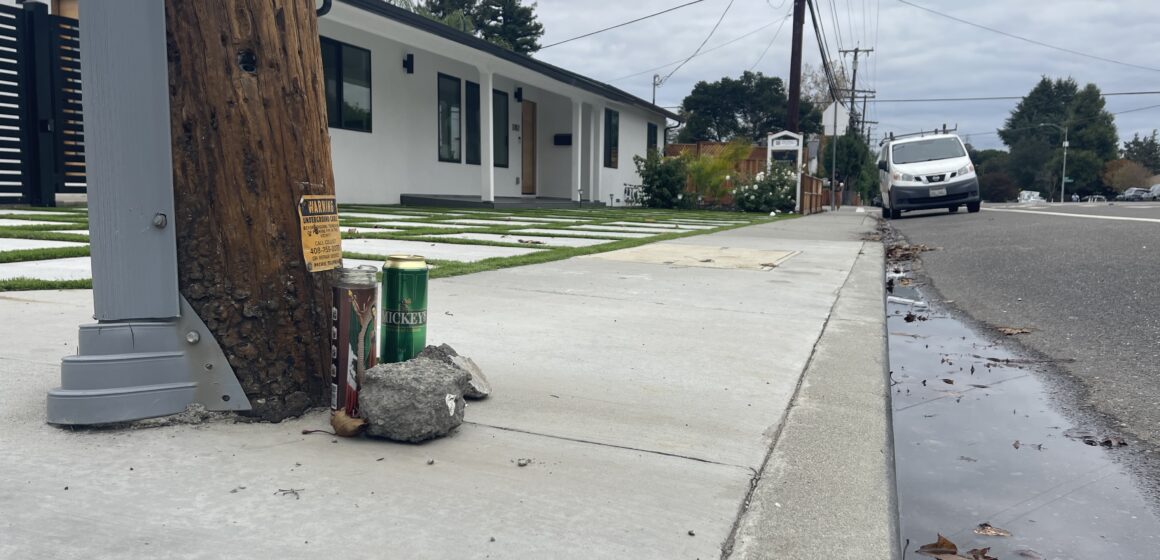 Holzworth: Bringing a knife to a gun fight