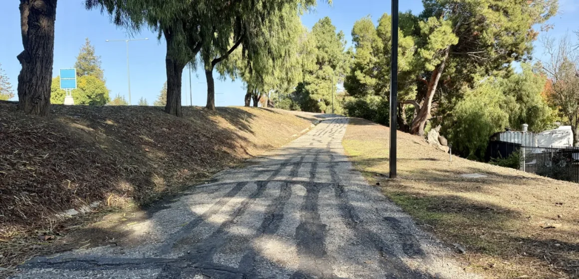 A bike and pedestrian trail in Mountain View, California