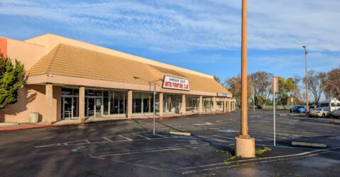 Un centro comercial abandonado que se planea convertir en viviendas en Cupertino, California.