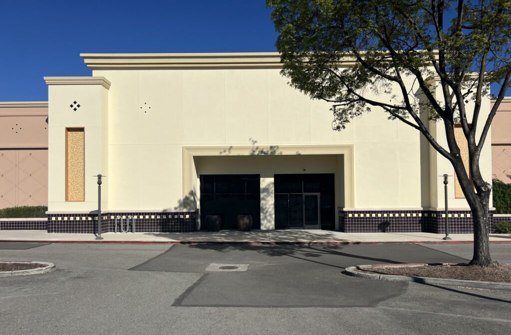 Front exterior of the future Barnes & Noble building in Cupertino, California