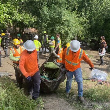 THE JUNGLE SWEEP SAN JOSE Workers clear a homeless encampment in San Jose