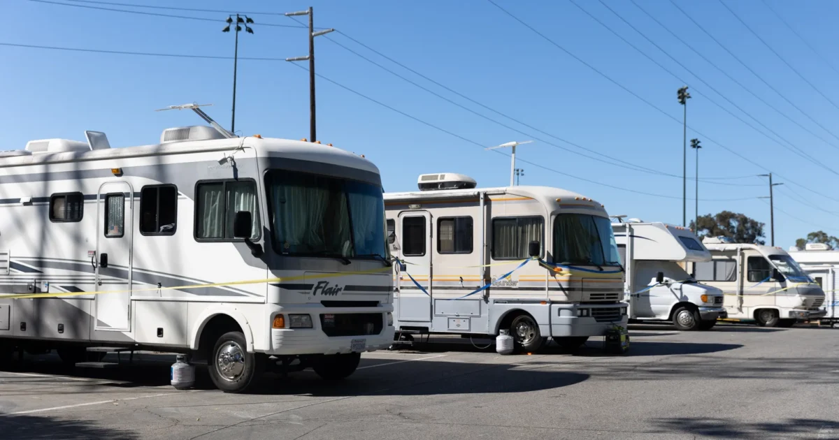 Palo Alto's safe parking program can't find case managers - San Jose Spotlight