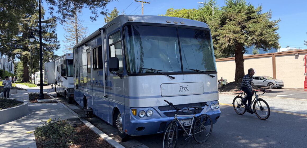 Sunnyvale slow to help homeless people living in RVs