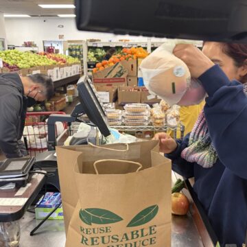 Cupertino applies plastic bag ban to more than grocery stores