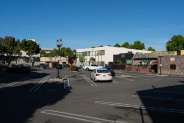 Mountain Office vacancies Embarcadero buildings in downtown Mountain View, California