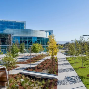 Representación de un complejo de oficinas de Google en Sunnyvale, California.